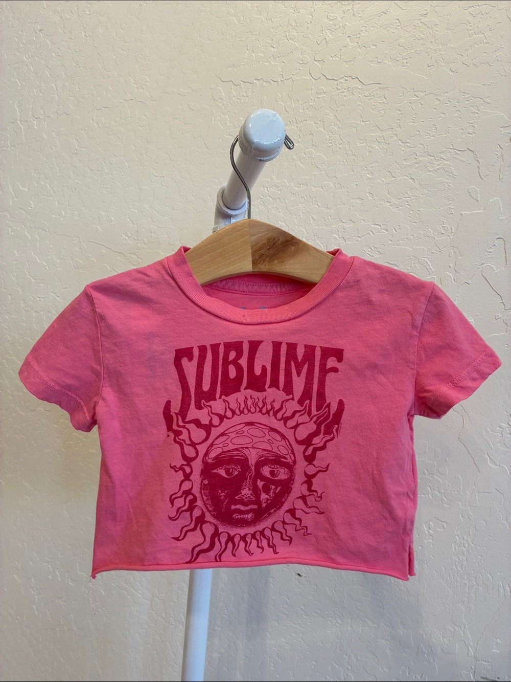 Rowdy Sprout Pink Crop Tee with Red Sublime Sun Graphic